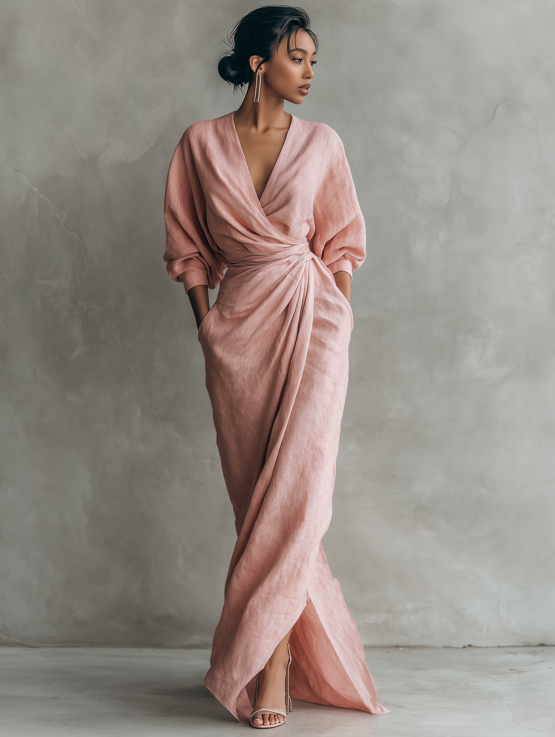 Taylor - Vestido Maxi Minimalista em Rosa com Decote em V em Mistura de Linho para Mulheres