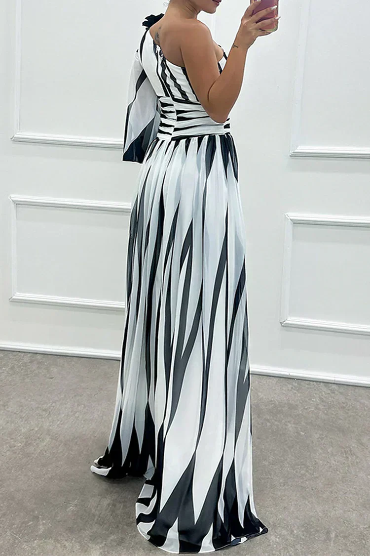 Shiloh - Vestido Maximalista Elegante com Riscas e Alça Única