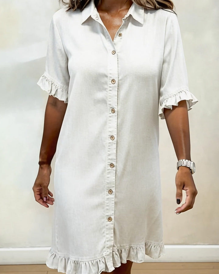 Vestido de Denim Confortável com Pregas Lisonjeiras