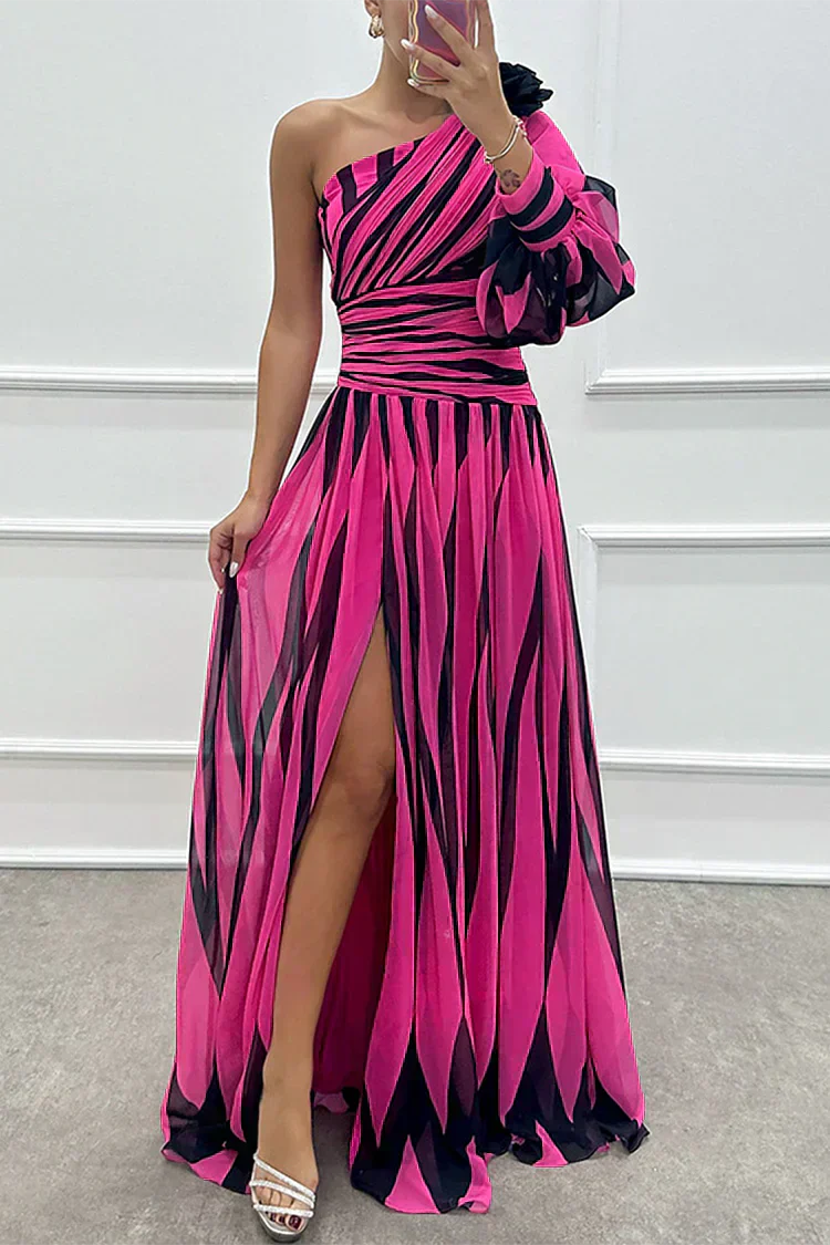 Shiloh - Vestido Maximalista Elegante com Riscas e Alça Única