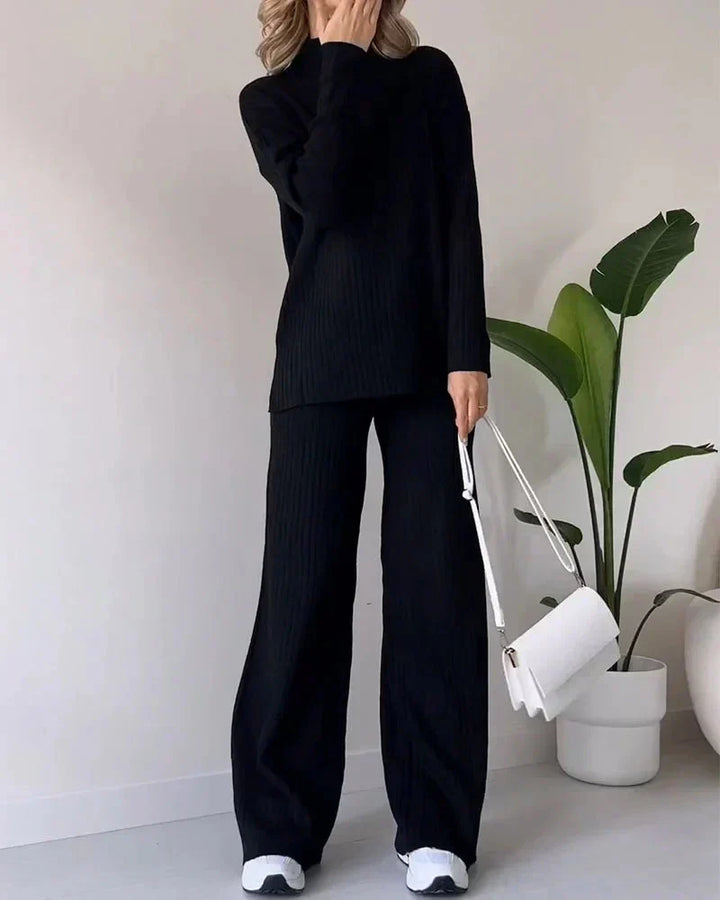 Lola - Conjunto Essencial com Pullover Correspondente