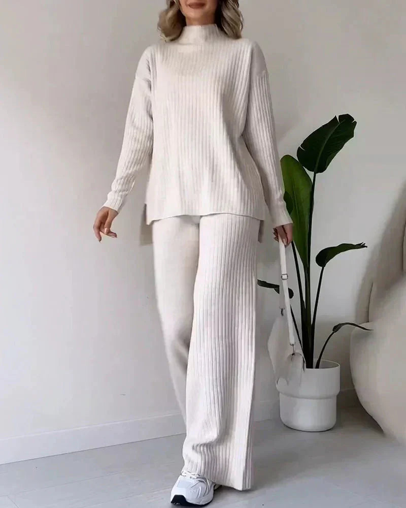 Lola - Conjunto Essencial com Pullover Correspondente