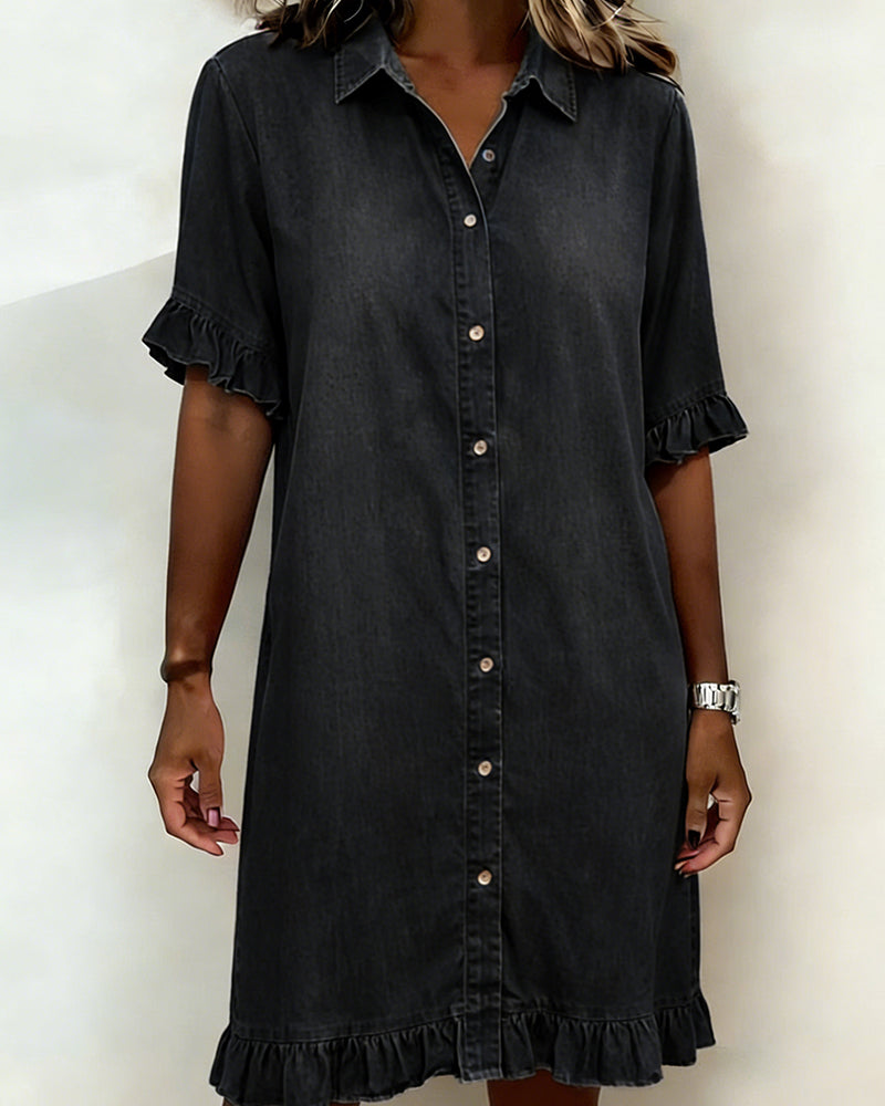 Vestido de Denim Confortável com Pregas Lisonjeiras