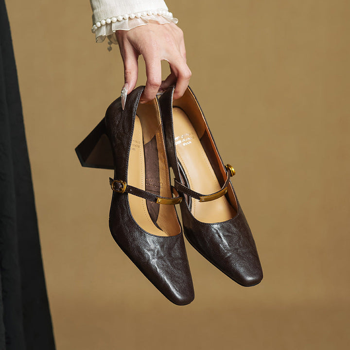 Sapatos de Salto Marleon em Couro