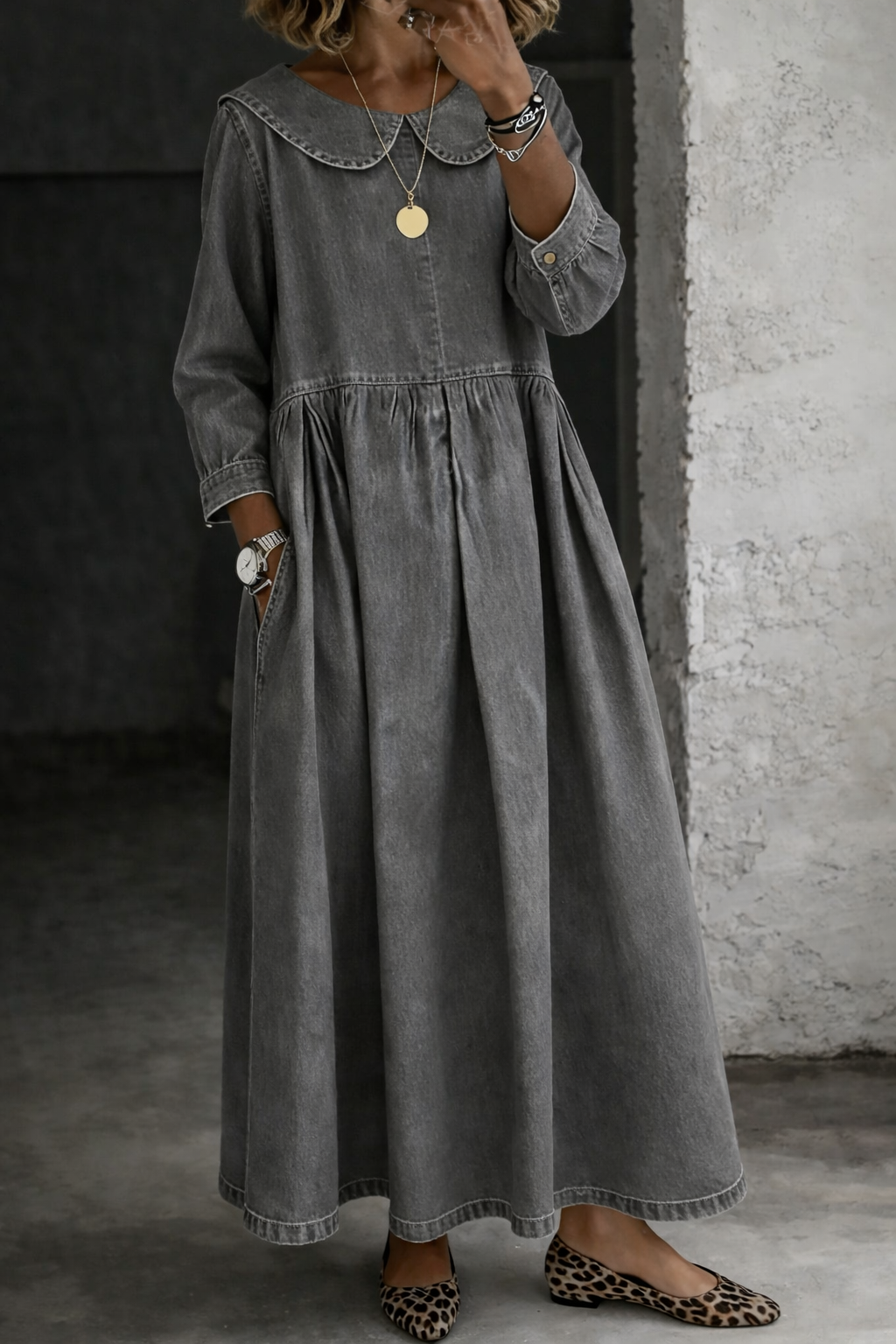 Leonor - Vestido de Denim com Gola Peter Pan