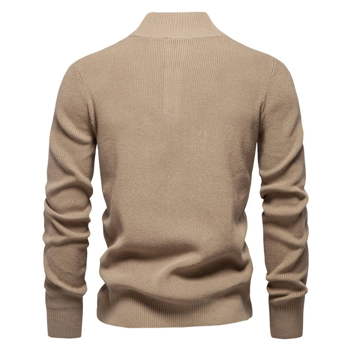 Konrad | Pullover Masculino Elegante com Design de Botão