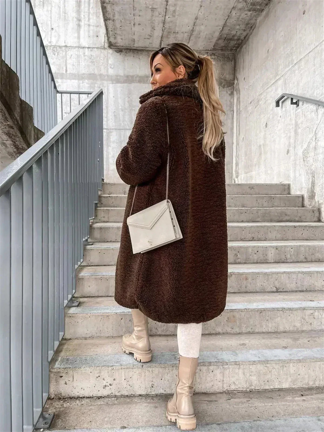 Naomi™| Casaco de Peluche