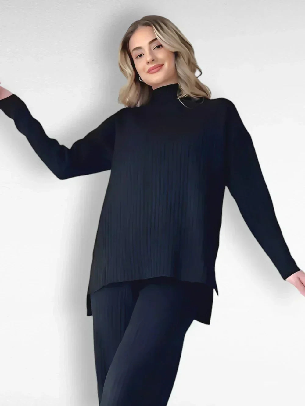 Lola - Conjunto Essencial com Pullover Correspondente