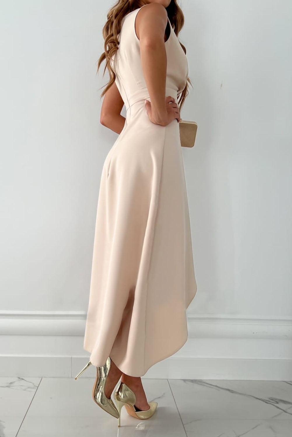 Mandy - Vestido Midi Envelope com Decote em V